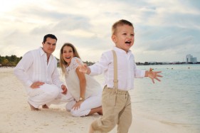 Family Photos Cancun