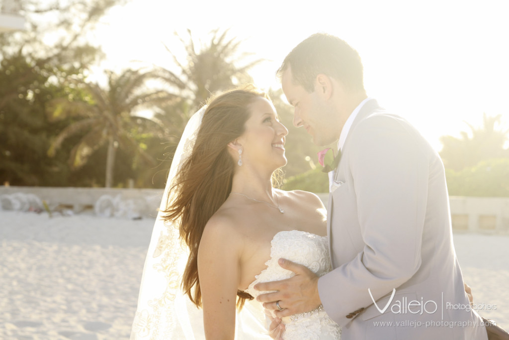 Cancun Wedding Photographers