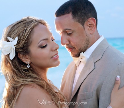 wedding beach photos cancun